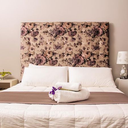 Vivar Hotel Tirana Værelse billede